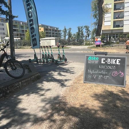 Szeplak Apartman Siófok Zewnętrze zdjęcie