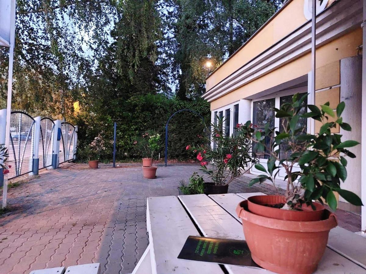 Szeplak Apartman Siófok Zewnętrze zdjęcie